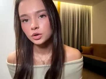 hoaarisa — Goal: Remove my bra  < 3 I'm Sofia your Welcome! I'm new here!   #new #shy #skinny #teen #18 [1250 tokens remaining]