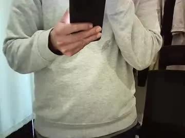 italianboybcn — SOUND IN PRIVATE SHOW!!! In barcelona for fun ;).... #balloons #pvt #bear #muscles #feet