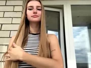 jinnyjaquins — GOAL: lick your sweet finger [64 tokens remaining] Hi everyone my name is Jinny I'm new here but I really like to play  #feet #blonde #18 #teen #new