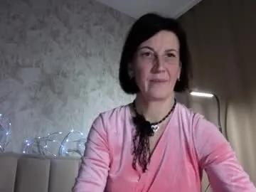 lia_reyn — GOAL: ass massage [16 tokens remaining] Everyone's good time of day, I'm new here and I am very interested in how you have fun here #tits #gravity #milf #domi #dildo #deepthroat #fit #hardnipples #