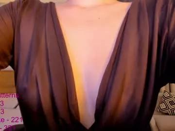 lindamei model from Chaturbate