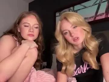 vixenvictoriaa — Ticket Show [300 tokens]: Double Ended Dildo + Strap On Show