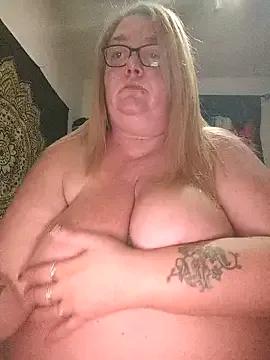 diosacurvy1984 — Mamada dildo