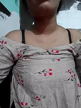Photos of Kavita_ji from StripChat is Freechat