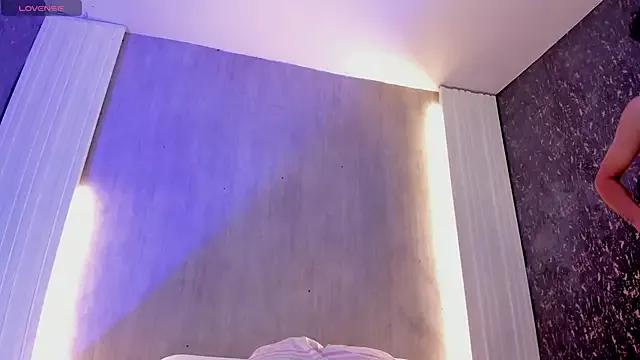 Photos of Megan0809 from StripChat is Freechat