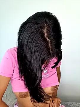 Photos of misskitty19-01 from StripChat is Freechat