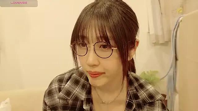 Photos of Momotaro-ch from StripChat is Freechat