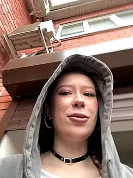 RollDolls — Group on StripChat