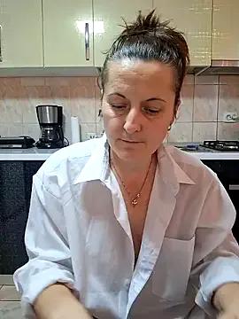 Sweet-milf- — Naked/ Nuda